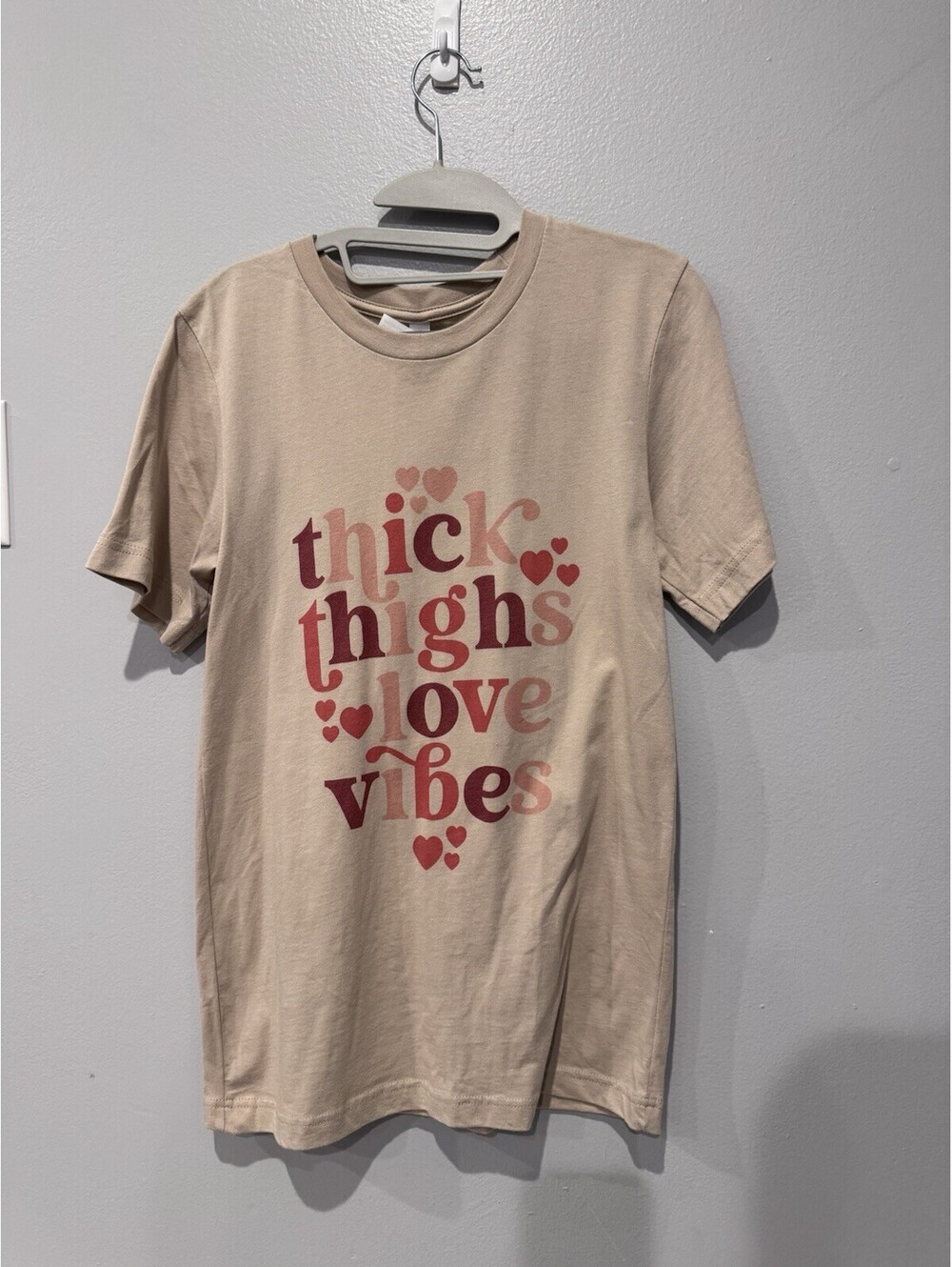 Bella Canvas Printed tee, Love vibes, Cute, Thick Thighs, NWOT, Holiday, V-day